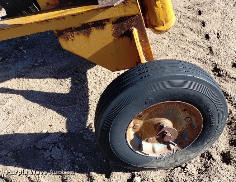 image for item LN9947 Berkeley  pump