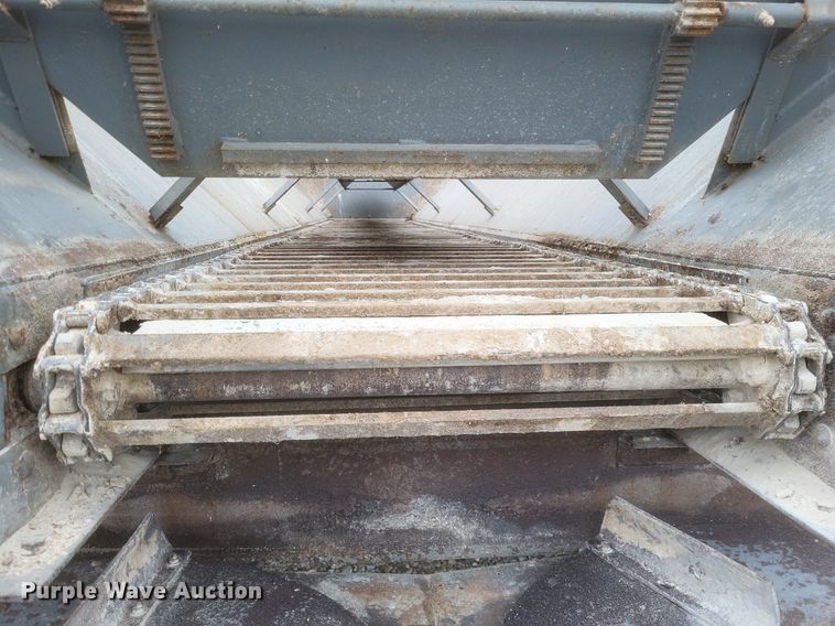 image for item MI9965 2008 Freightliner Century Class S/T manure spreader truck