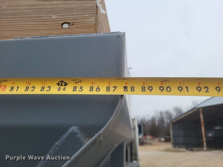 image for item MI9965 2008 Freightliner Century Class S/T manure spreader truck