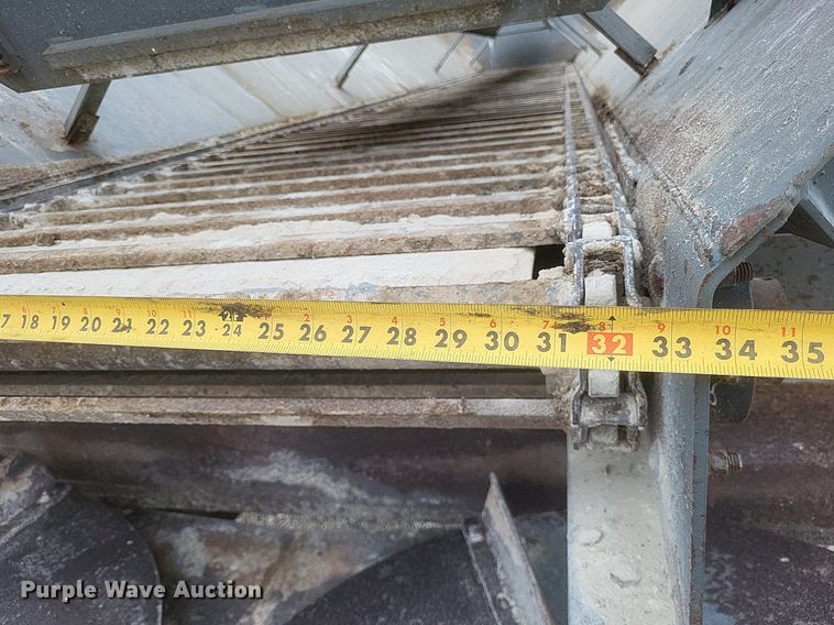 image for item MI9965 2008 Freightliner Century Class S/T manure spreader truck