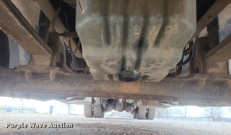 image for item MI9965 2008 Freightliner Century Class S/T manure spreader truck