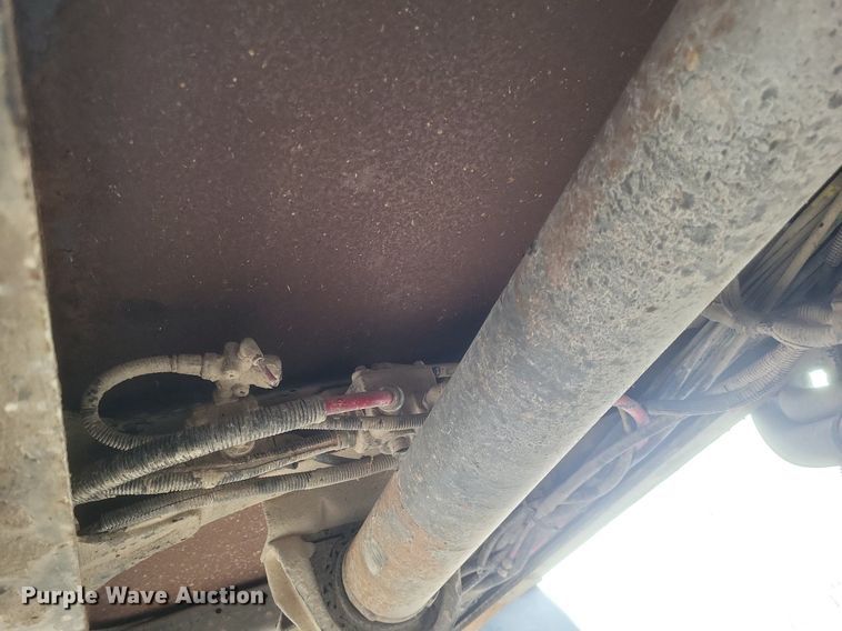 image for item MI9965 2008 Freightliner Century Class S/T manure spreader truck