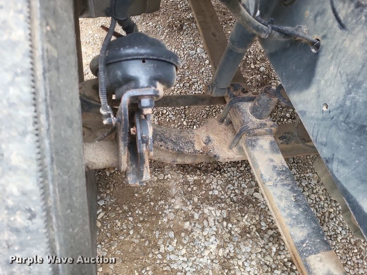 image for item MI9965 2008 Freightliner Century Class S/T manure spreader truck