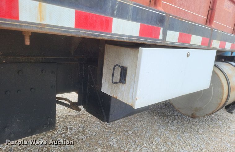 image for item MI9967 1978 GMC   Brigadier  grain truck