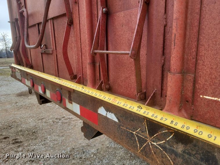 image for item MI9967 1978 GMC   Brigadier  grain truck