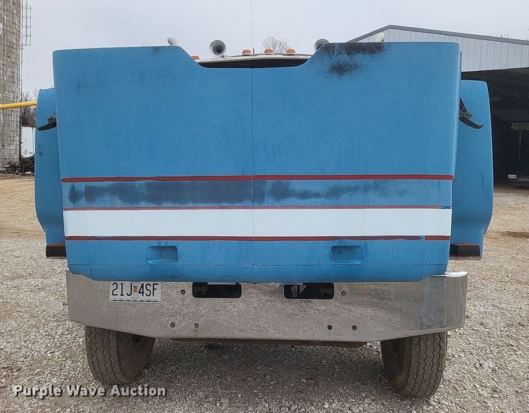 image for item MI9967 1978 GMC   Brigadier  grain truck