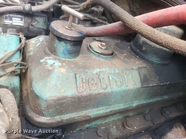 image for item MI9967 1978 GMC   Brigadier  grain truck