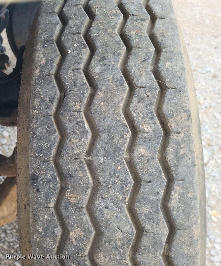 image for item MI9967 1978 GMC   Brigadier  grain truck