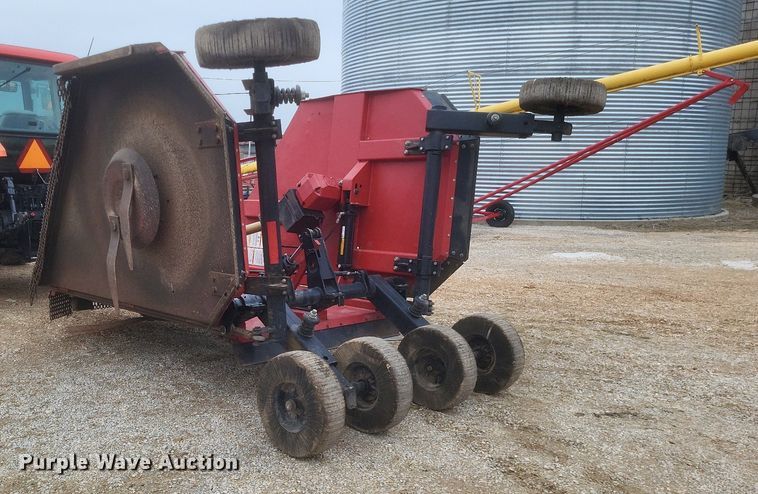 image for item MI9968 2004 Bushhog   2615 Legend  batwing rotary mower