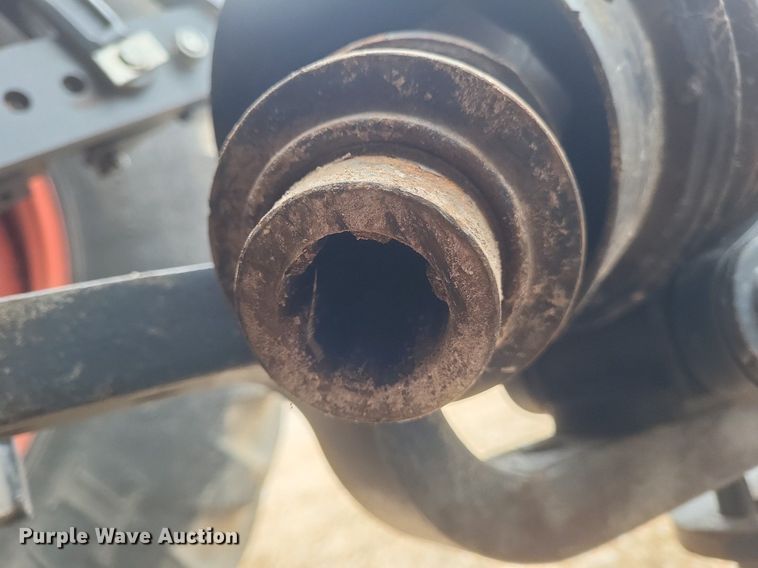 image for item MI9968 2004 Bushhog   2615 Legend  batwing rotary mower