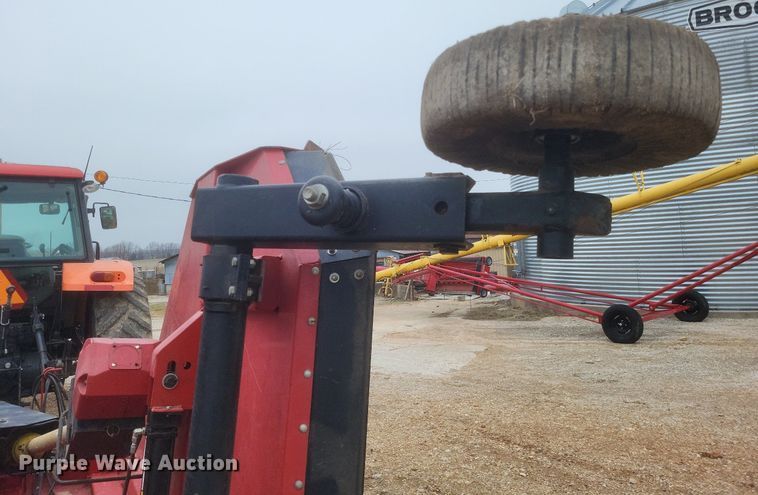 image for item MI9968 2004 Bushhog   2615 Legend  batwing rotary mower