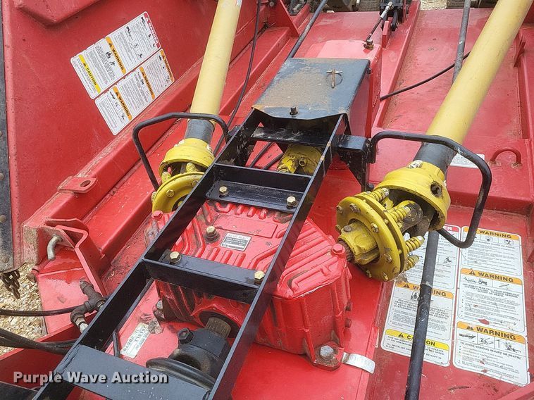 image for item MI9968 2004 Bushhog   2615 Legend  batwing rotary mower