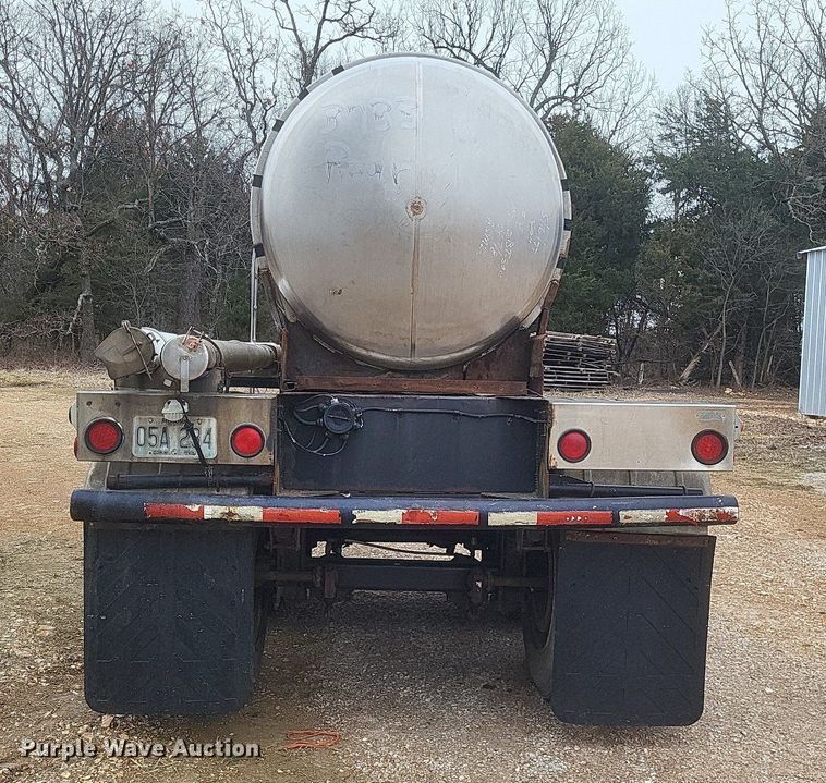 image for item MI9969 1977 Brenner Transport  tank trailer