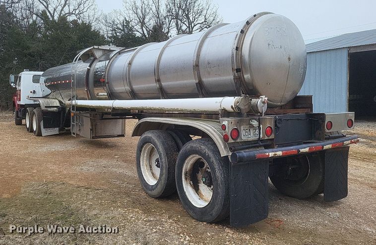 image for item MI9969 1977 Brenner Transport  tank trailer