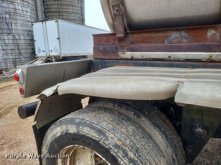 image for item MI9969 1977 Brenner Transport  tank trailer