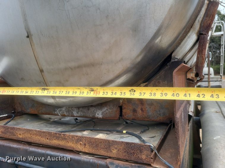 image for item MI9969 1977 Brenner Transport  tank trailer