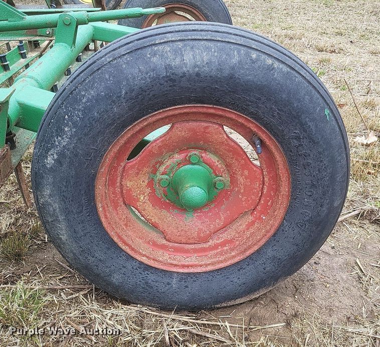 image for item MI9970 Spike tooth harrow