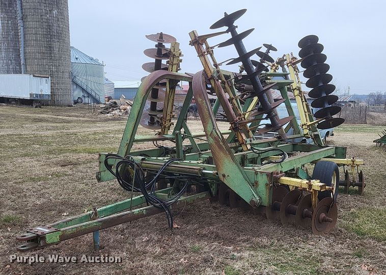 image for item MI9971 John Deere   T0230  double off-set disk