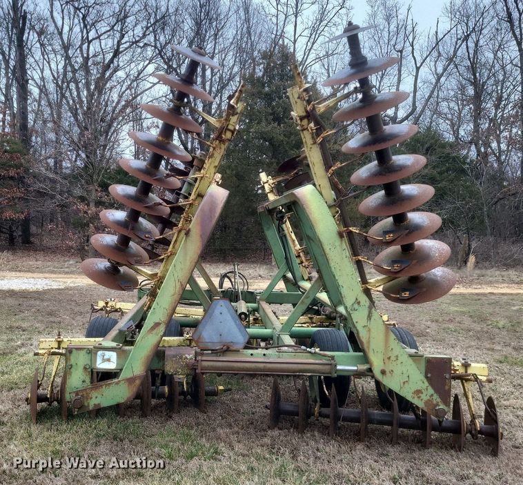 image for item MI9971 John Deere   T0230  double off-set disk