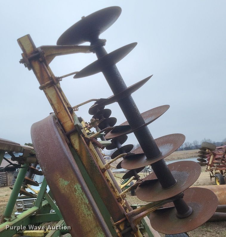 image for item MI9971 John Deere   T0230  double off-set disk