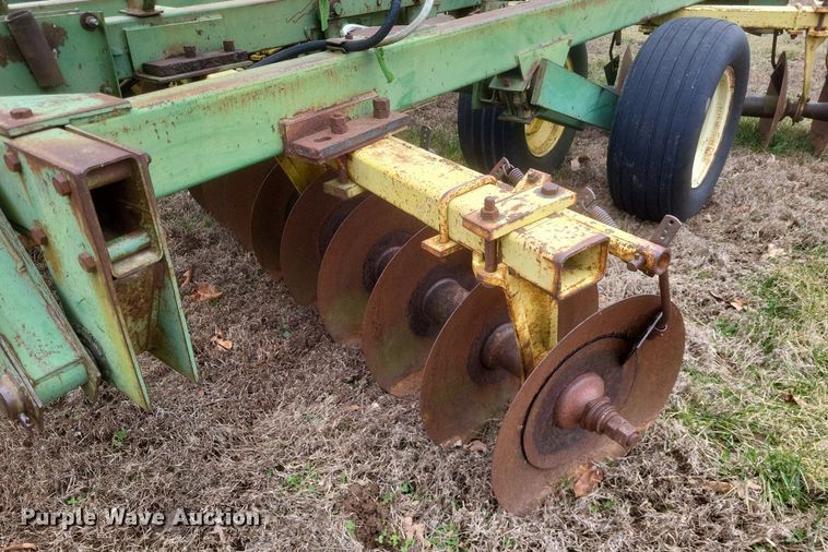 image for item MI9971 John Deere   T0230  double off-set disk