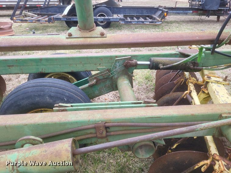 image for item MI9971 John Deere   T0230  double off-set disk