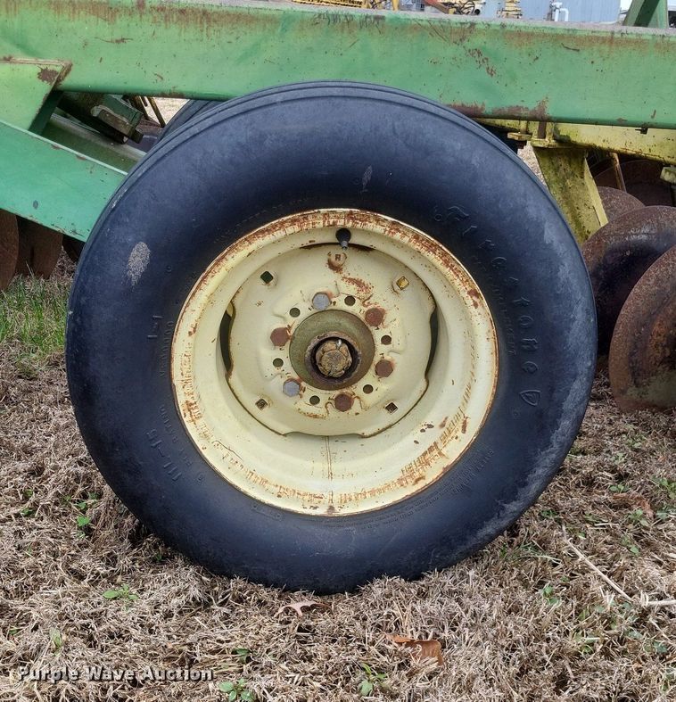 image for item MI9971 John Deere   T0230  double off-set disk