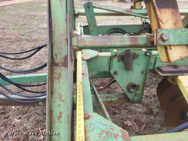 image for item MI9971 John Deere   T0230  double off-set disk