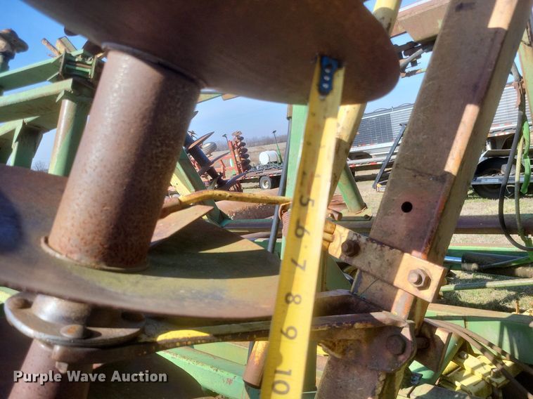 image for item MI9971 John Deere   T0230  double off-set disk