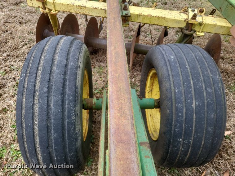 image for item MI9971 John Deere   T0230  double off-set disk