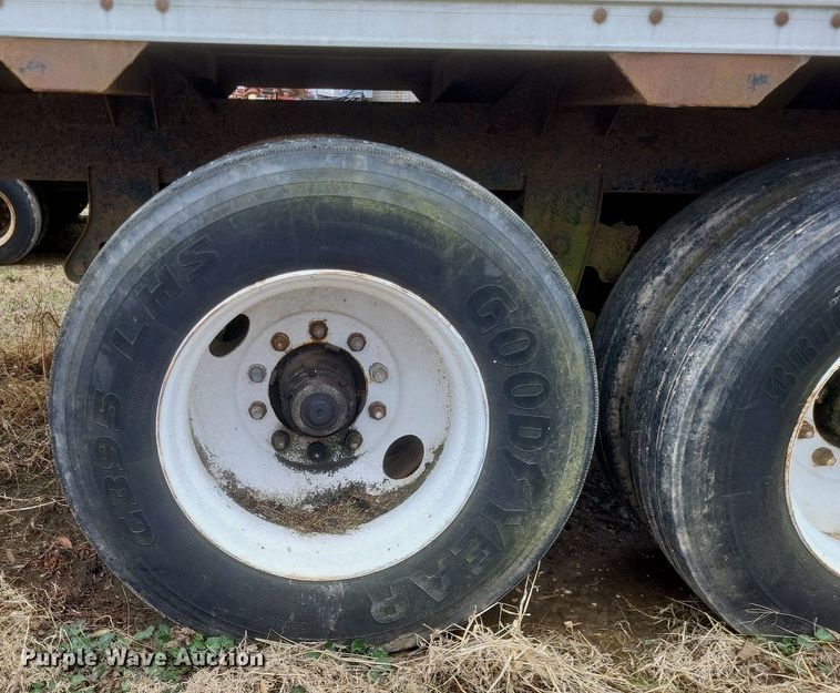 image for item MI9974 1990 Timpte  Hopper Bottom  grain trailer