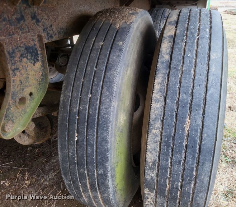 image for item MI9974 1990 Timpte  Hopper Bottom  grain trailer