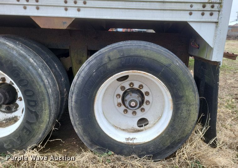 image for item MI9974 1990 Timpte  Hopper Bottom  grain trailer