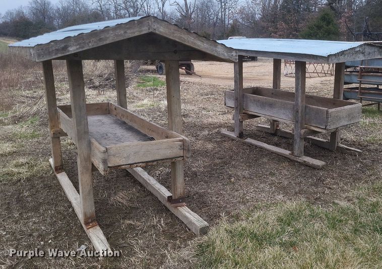 image for item MI9976 Livestock equipment