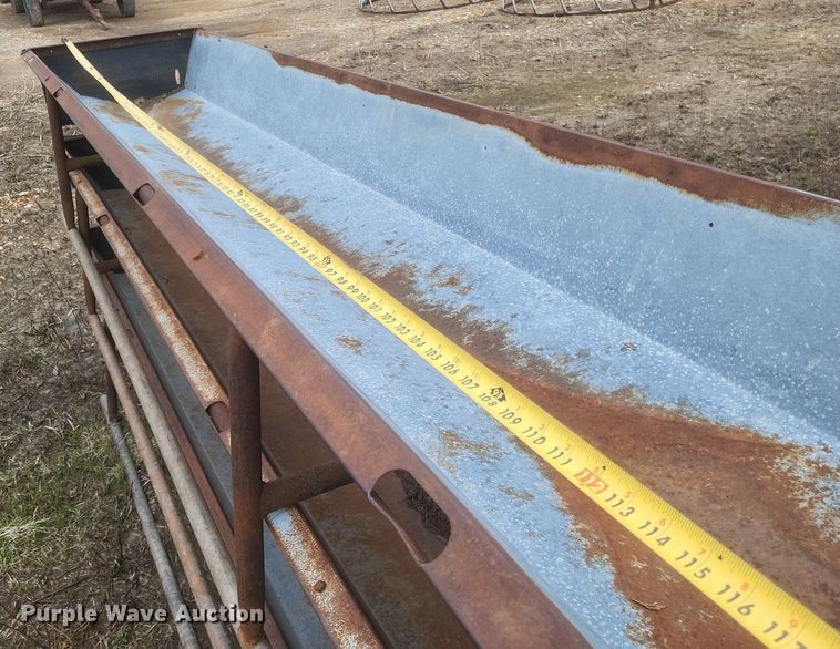 image for item MI9976 Livestock equipment