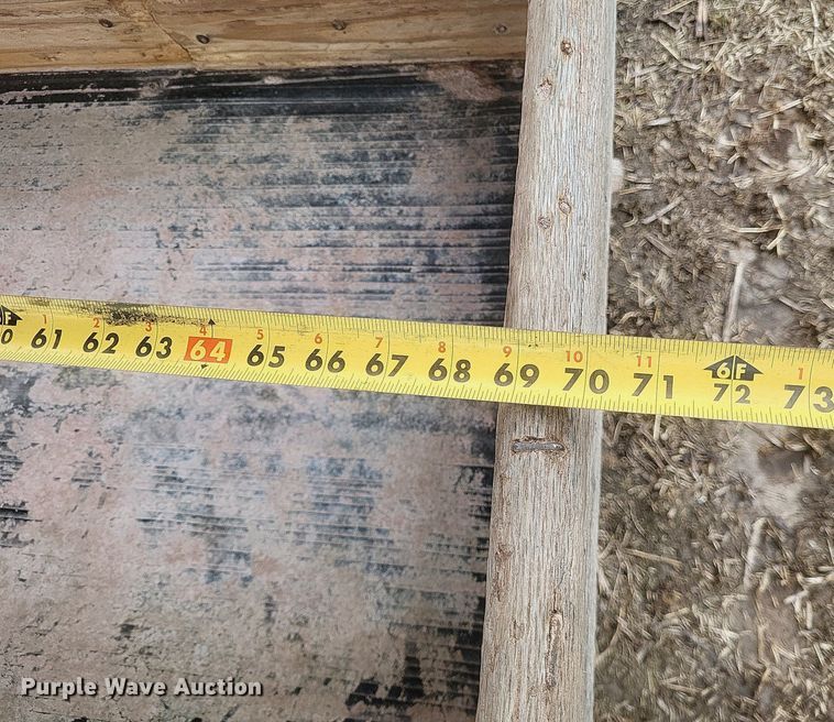 image for item MI9976 Livestock equipment