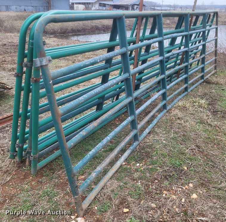 image for item MI9976 Livestock equipment