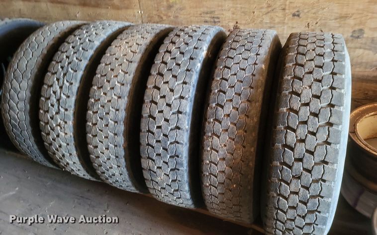 image for item MI9978 Tires