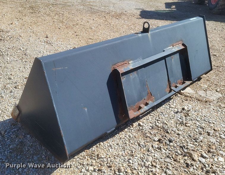 image for item MI9979 8' W bucket