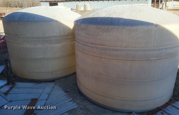 image for item MI9983 Poly tanks