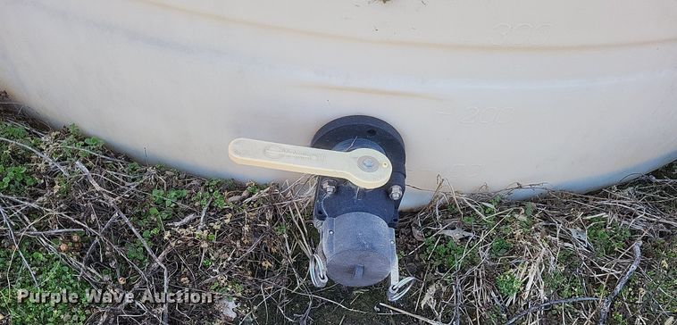 image for item MI9983 Poly tanks