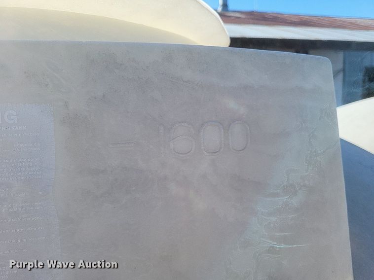 image for item MI9983 Poly tanks