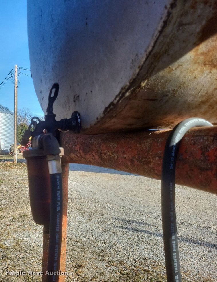 image for item MI9984 Fuel tanks