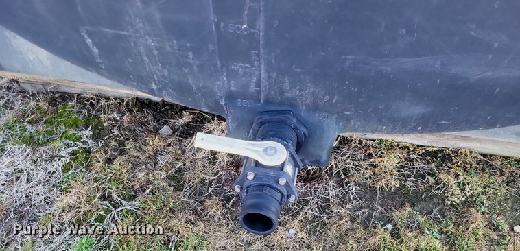 image for item MI9985 Poly tank