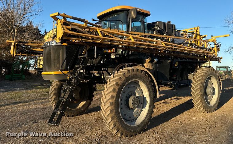 image for item NF9422 2012 Rogator RG1100 sprayer