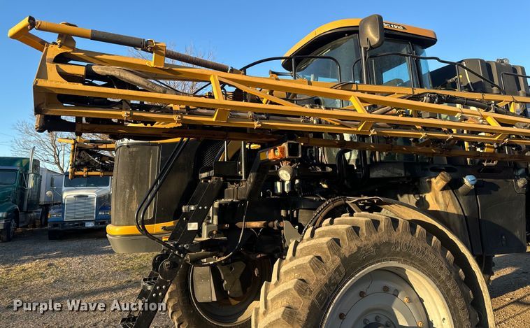 image for item NF9422 2012 Rogator RG1100 sprayer