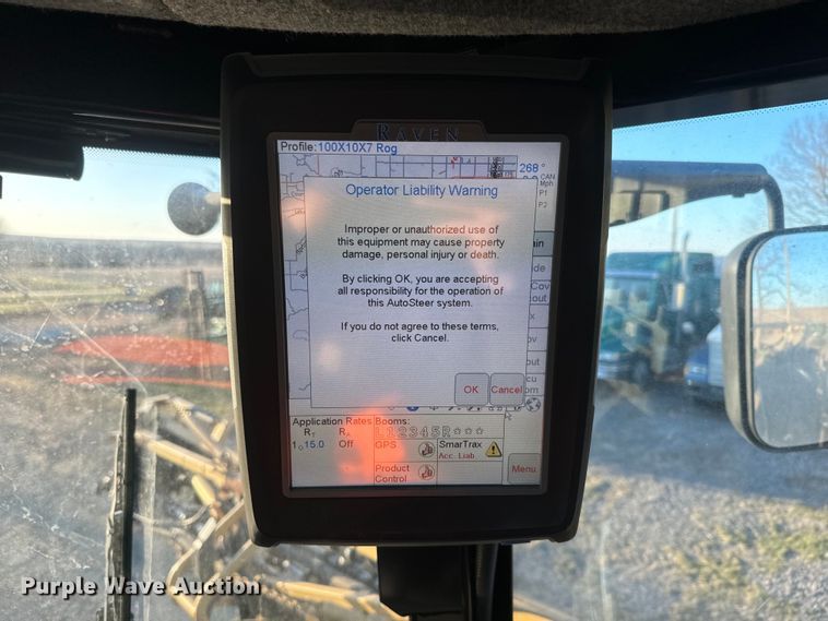 image for item NF9422 2012 Rogator RG1100 sprayer