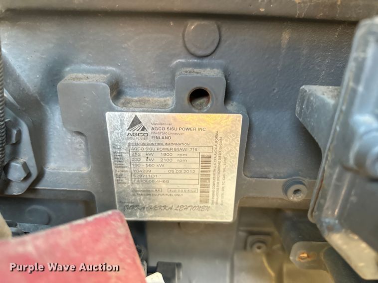 image for item NF9422 2012 Rogator RG1100 sprayer