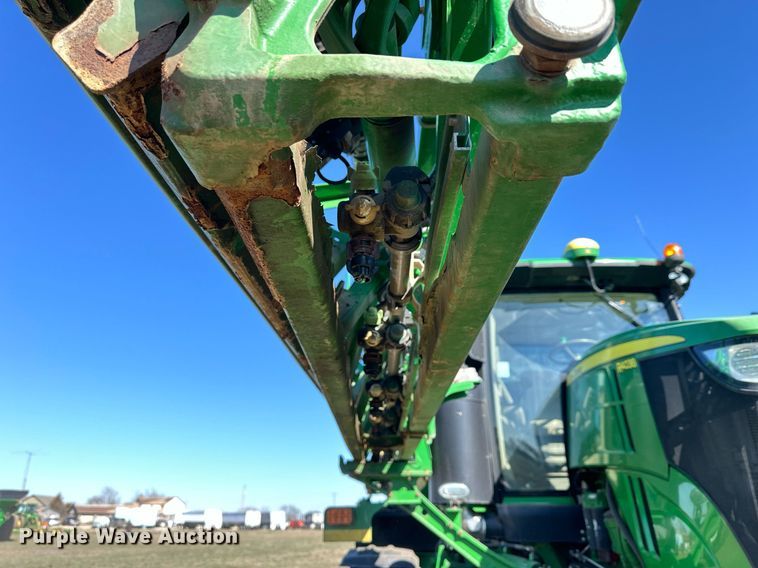 image for item NJ9349 2017 John Deere R4038 sprayer