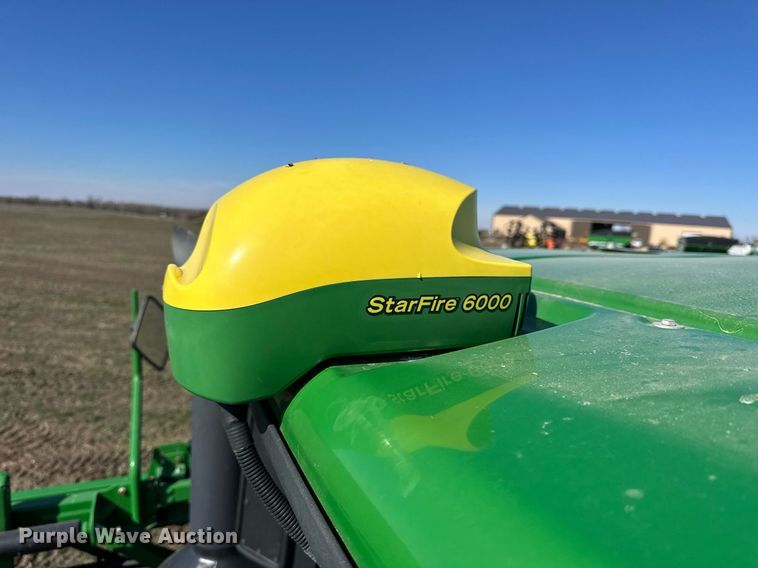 image for item NJ9349 2017 John Deere R4038 sprayer